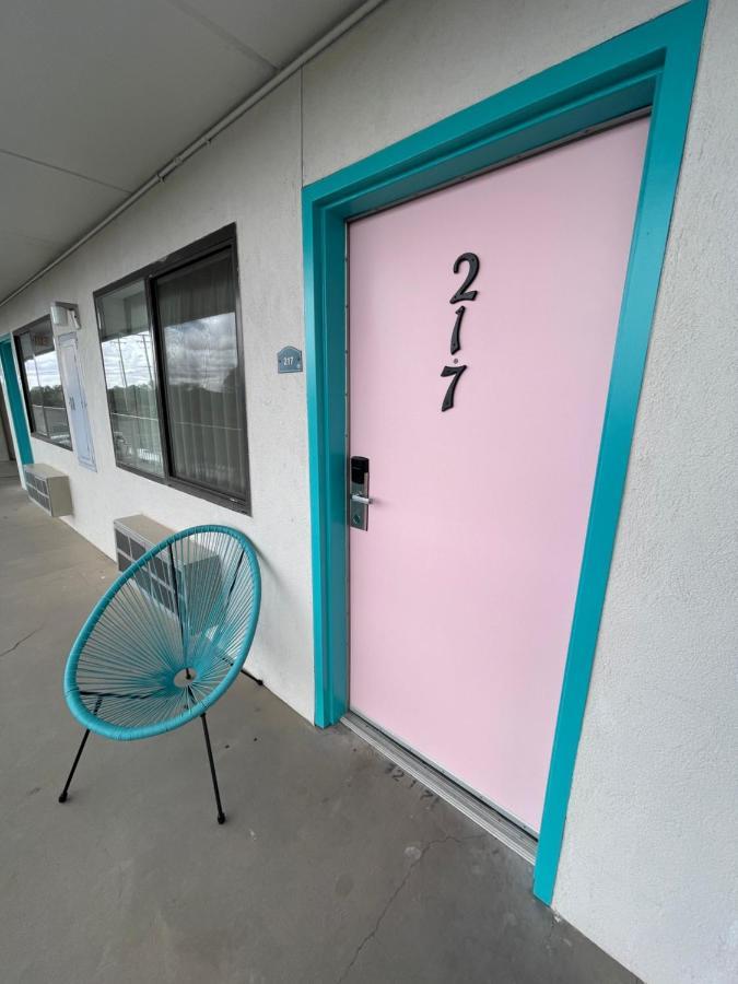 Lulu Silver City Exterior photo